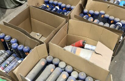 Danger : bouteilles de protoxyde d’azote